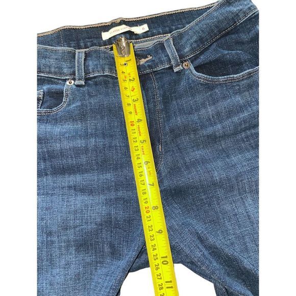 ❌SOLD❌ Levi’s Strauss & Company Classic Straight Size 6 - Picture 6 of 7
